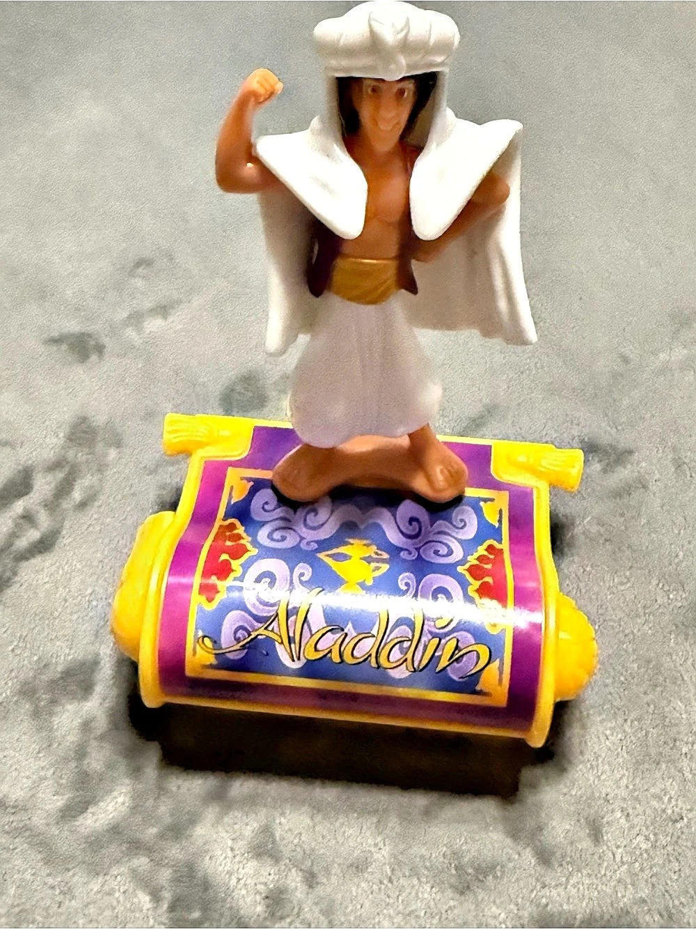 Disney Aladdin Magic Carpet Toy Figure Yellow White